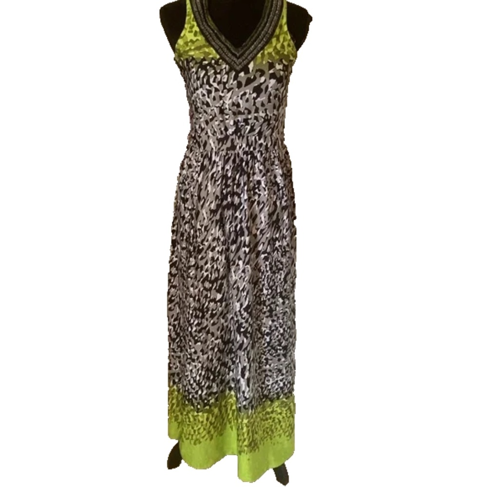 NEW DIRECTIONS Graphic Maxi Dress Beaded Neckline Size S EUC